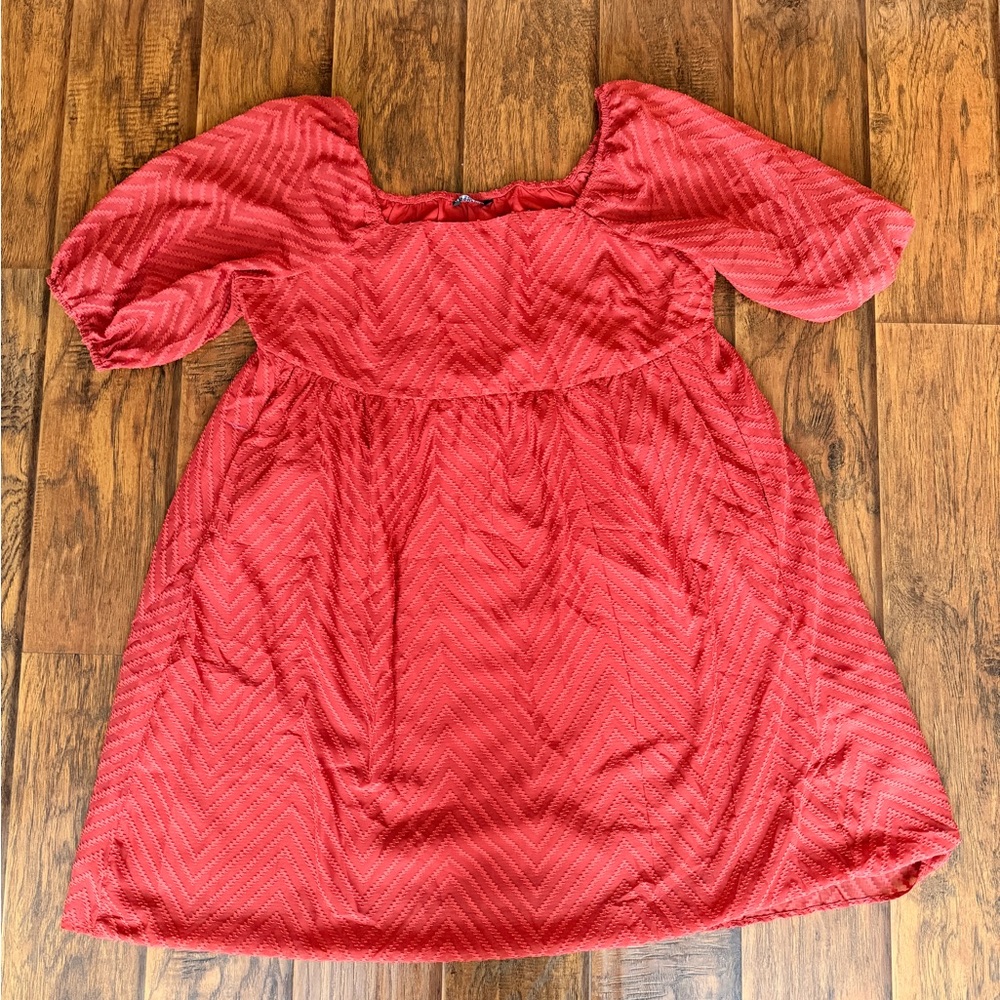 Women's BloomChic Made for Curves Coral Knee Length Dress Size 18-20